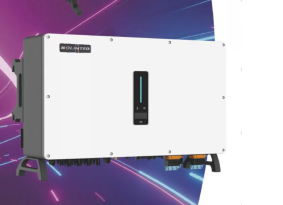 Solární měnič SOLINTEG 30KW hybridní, asymetrický